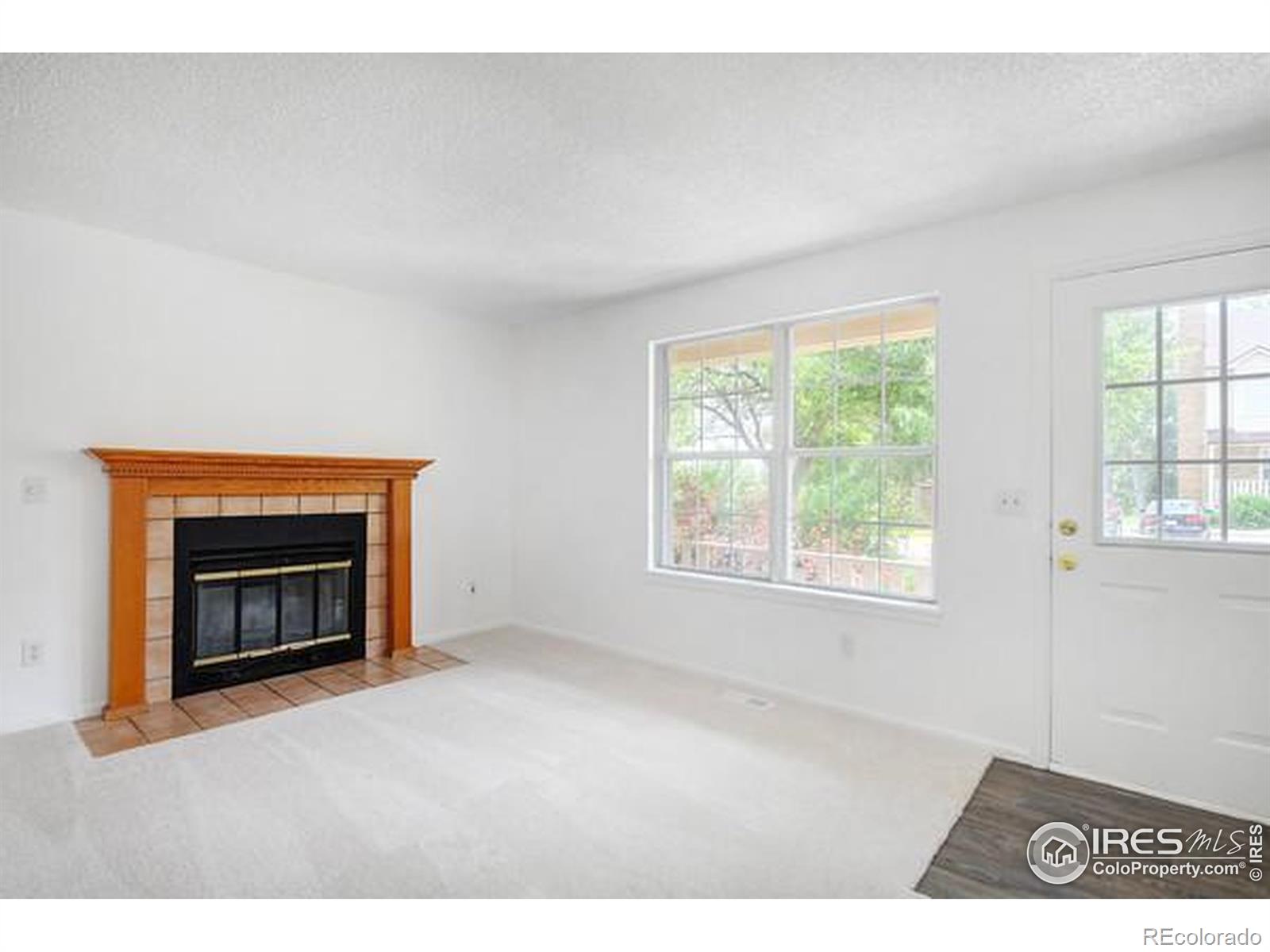 MLS Image #4 for 118  pheasant run,louisville, Colorado