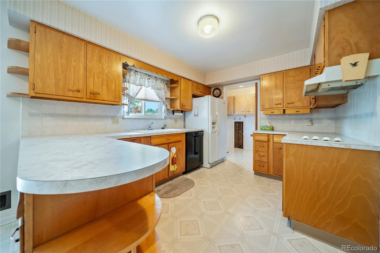 MLS Image #10 for 912  diana street,fort morgan, Colorado