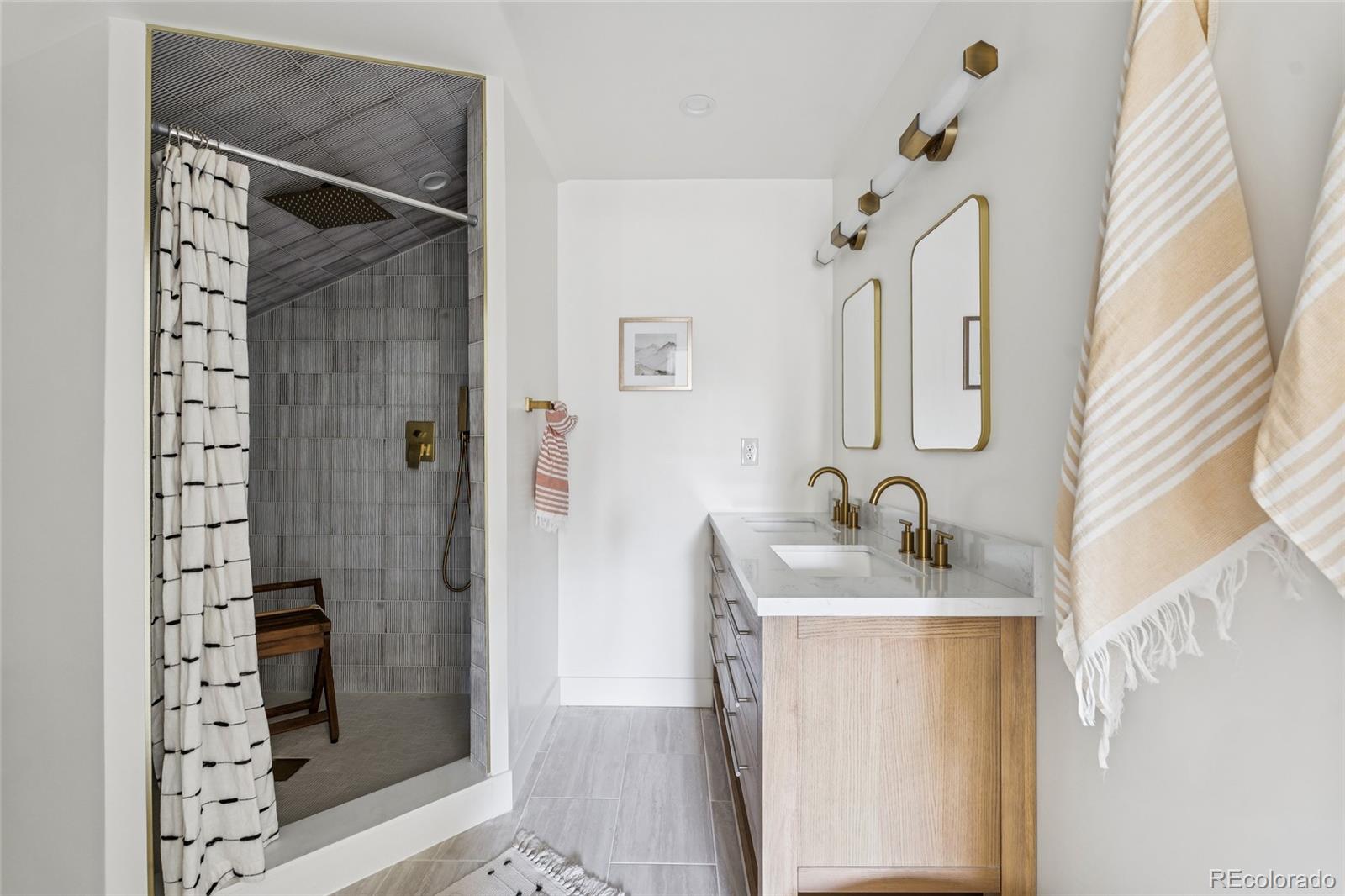 MLS Image #29 for 3363 w 32nd avenue,denver, Colorado