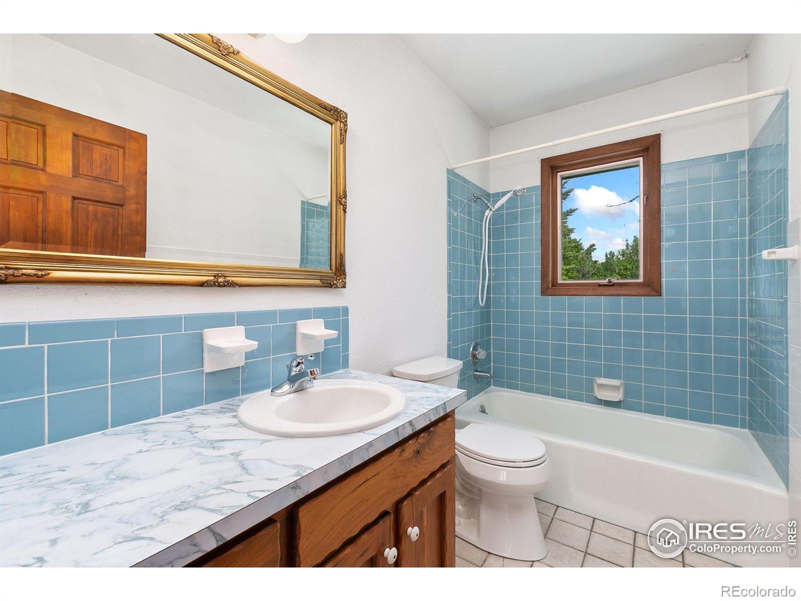 MLS Image #10 for 5220  apple drive,fort collins, Colorado