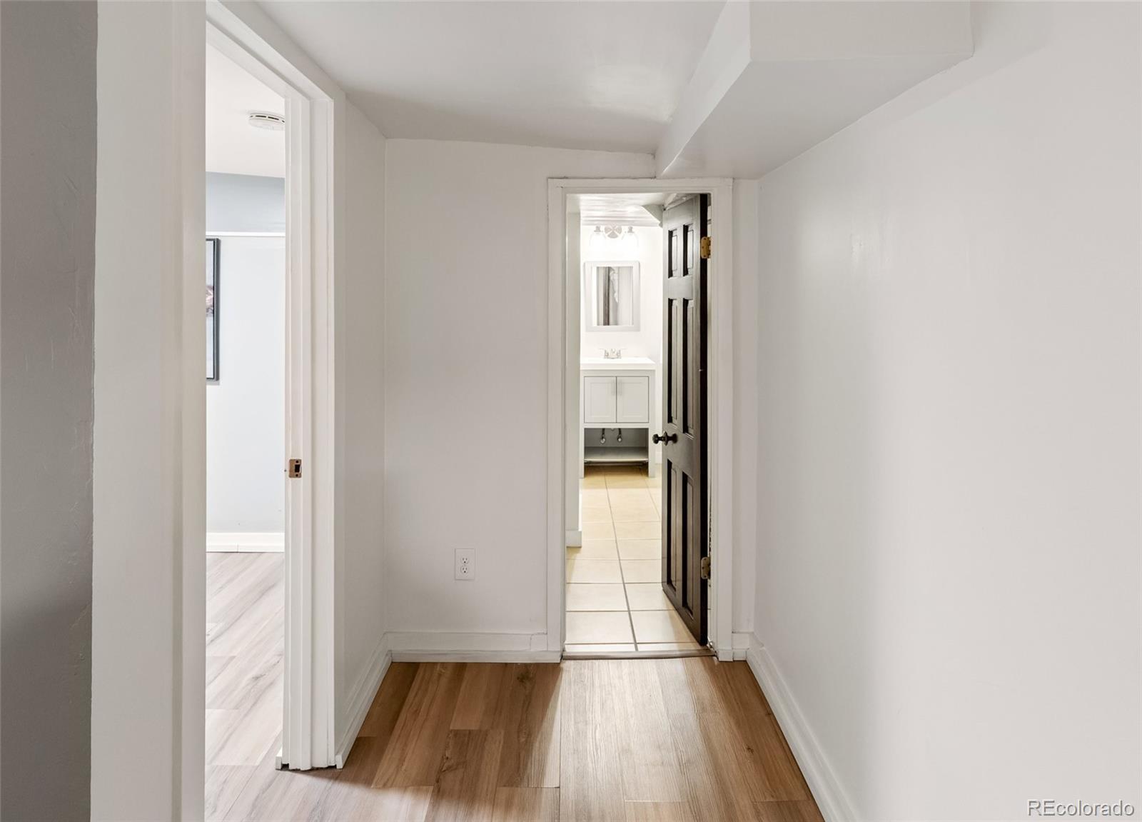 MLS Image #12 for 1120 n clarkson street,denver, Colorado