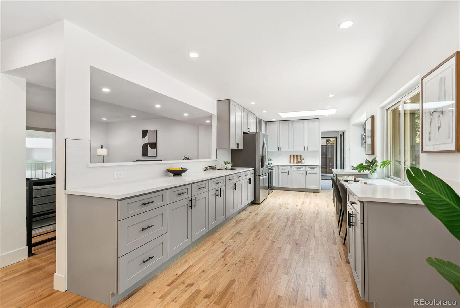 MLS Image #14 for 3519 s holly street,denver, Colorado