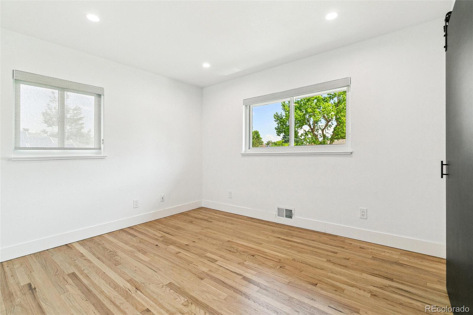 MLS Image #22 for 3519 s holly street,denver, Colorado