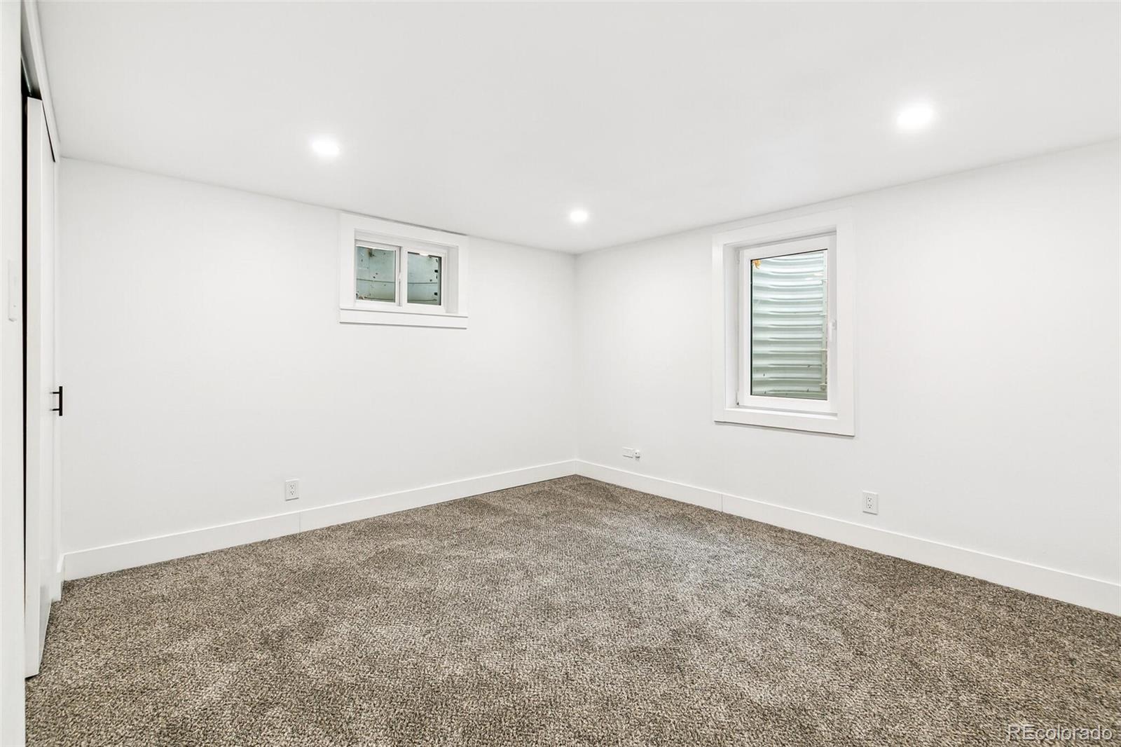 MLS Image #28 for 3519 s holly street,denver, Colorado