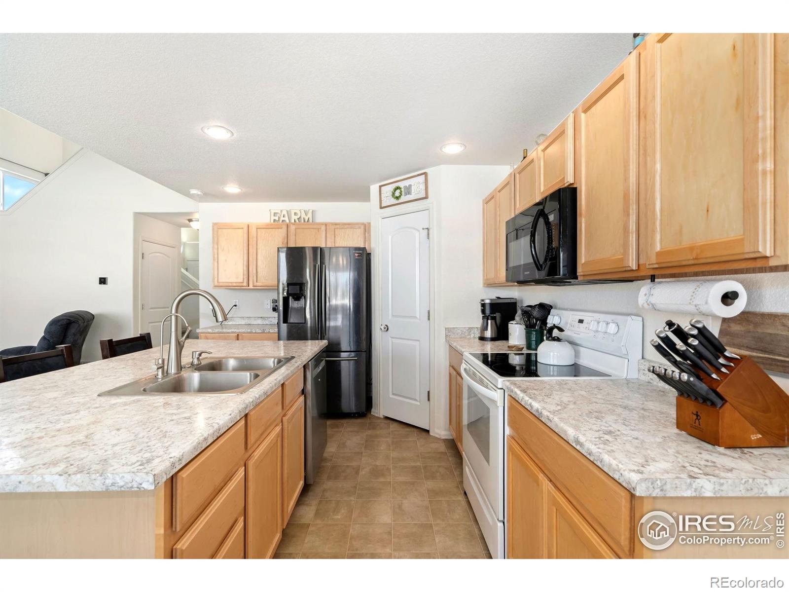 MLS Image #13 for 1309  84th avenue,greeley, Colorado