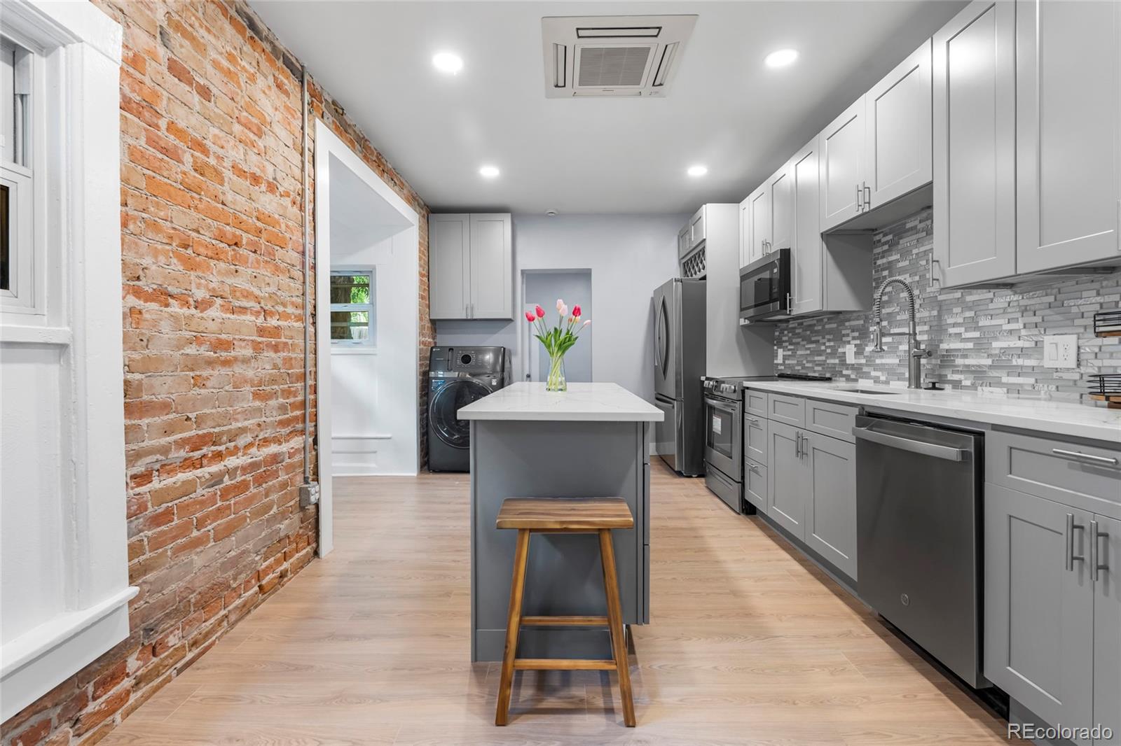 MLS Image #8 for 2737 n marion street,denver, Colorado