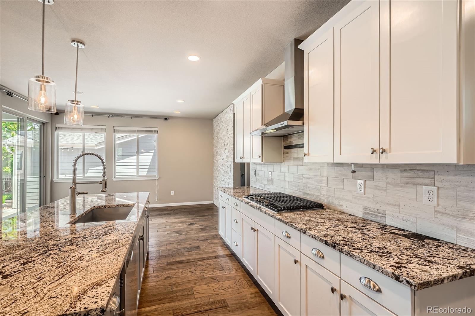 MLS Image #10 for 15437 w 95th avenue,arvada, Colorado