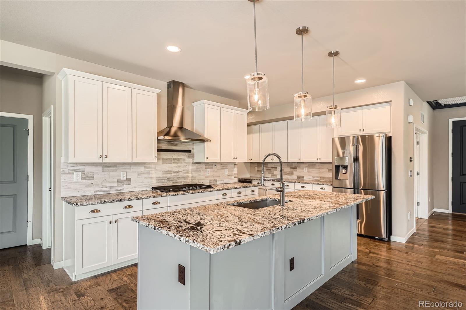 MLS Image #8 for 15437 w 95th avenue,arvada, Colorado