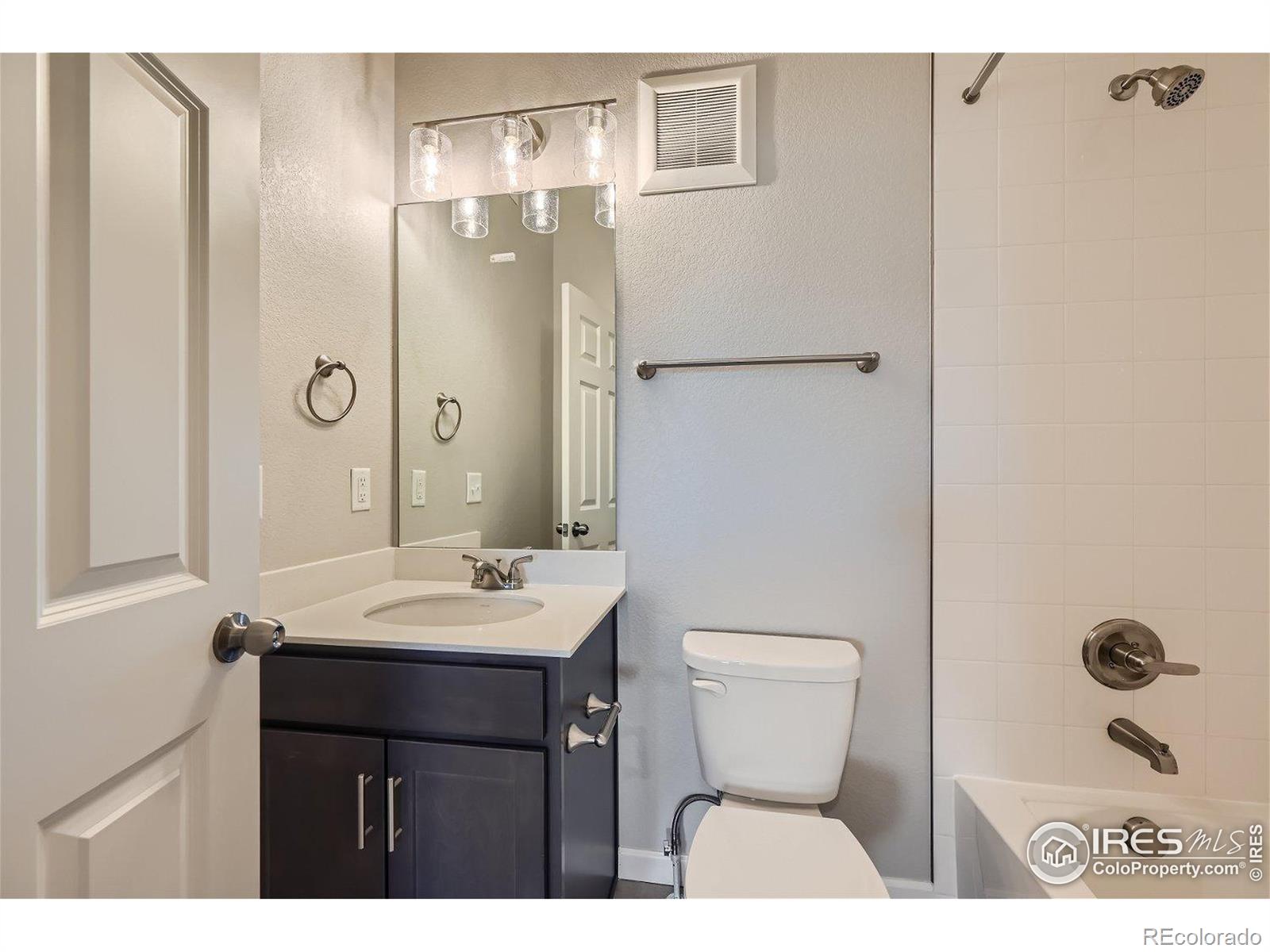 MLS Image #11 for 2435  calais drive,longmont, Colorado