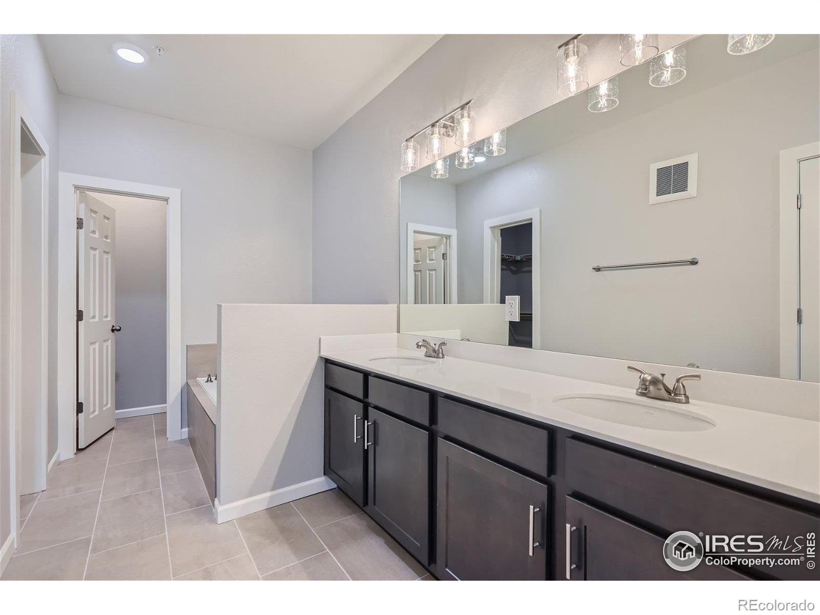 MLS Image #7 for 2435  calais drive,longmont, Colorado