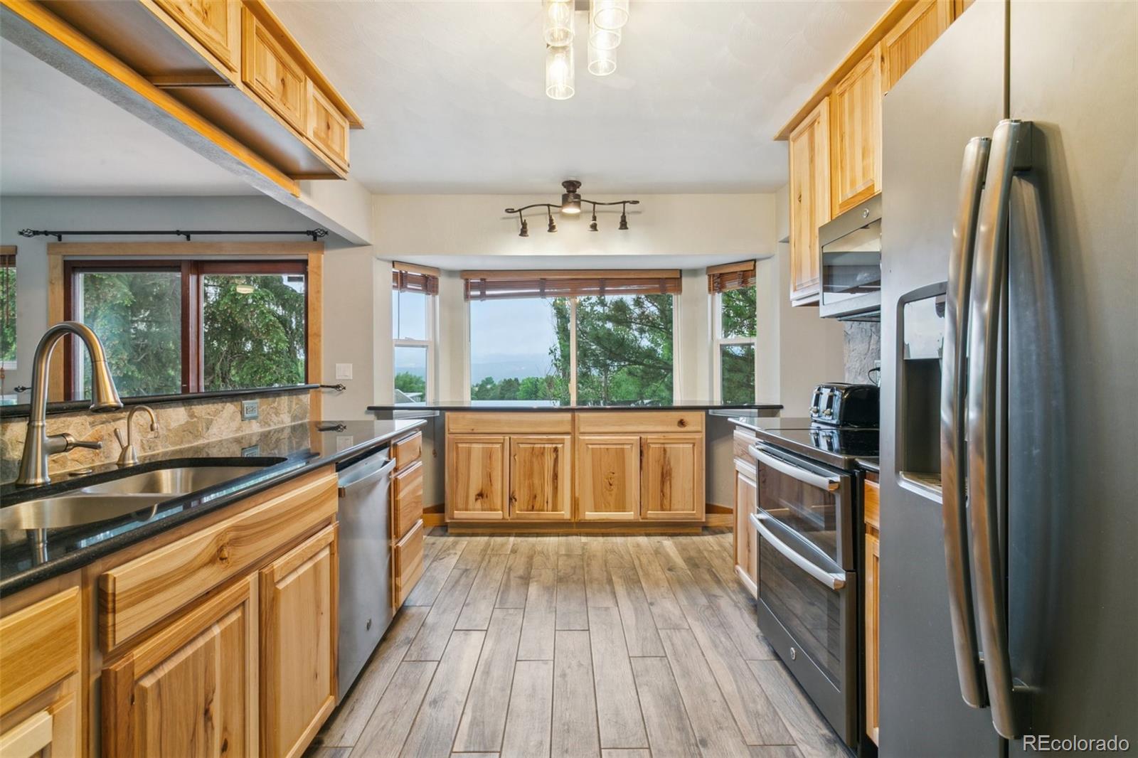 MLS Image #15 for 15216  paddington circle,colorado springs, Colorado