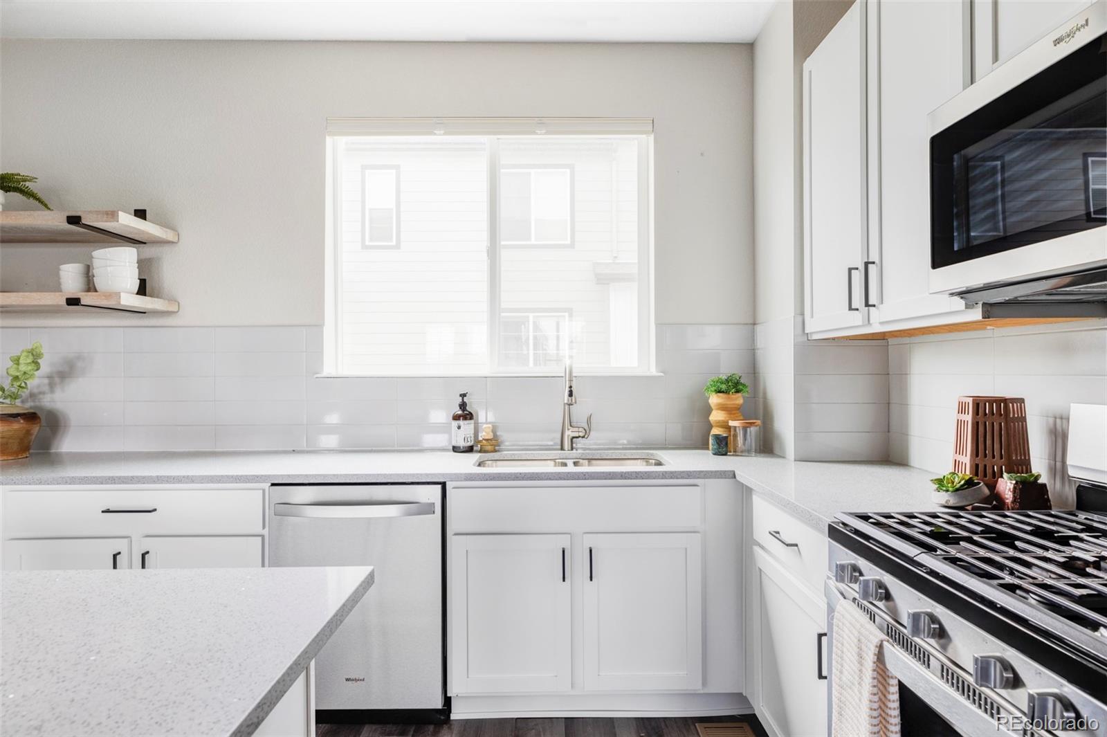 MLS Image #8 for 9490 w 14th avenue,lakewood, Colorado