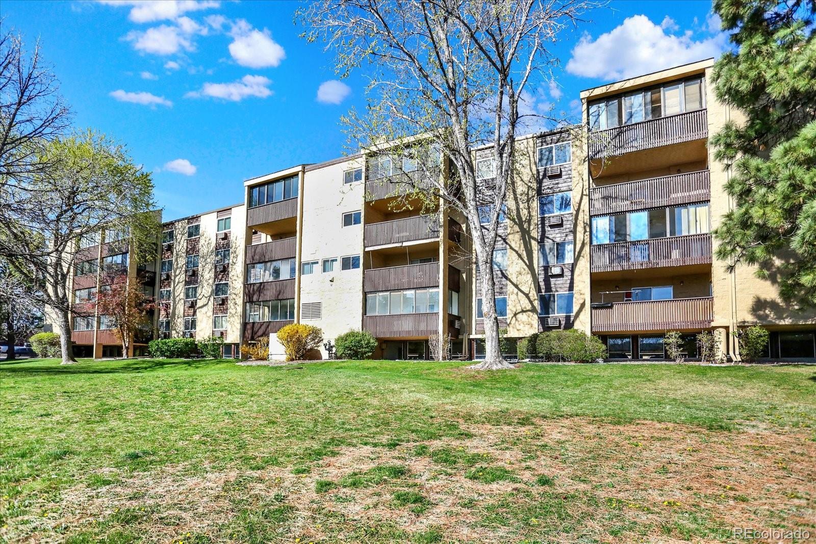 MLS Image #17 for 7040 e girard avenue,denver, Colorado