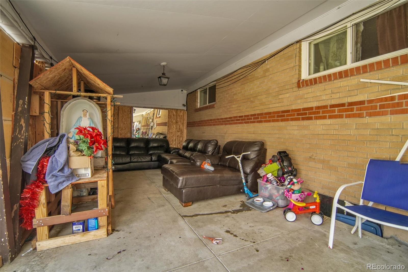 MLS Image #34 for 7101  alan drive,denver, Colorado