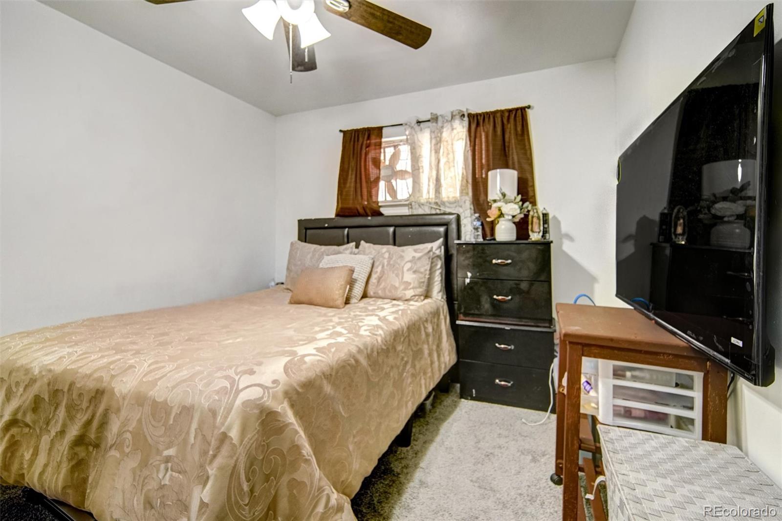 MLS Image #37 for 7101  alan drive,denver, Colorado