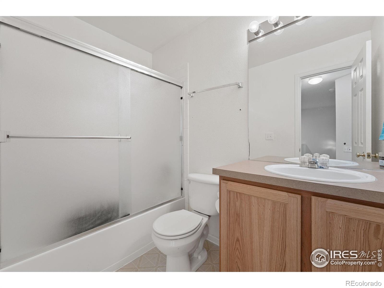 MLS Image #32 for 2138  copper creek drive,fort collins, Colorado