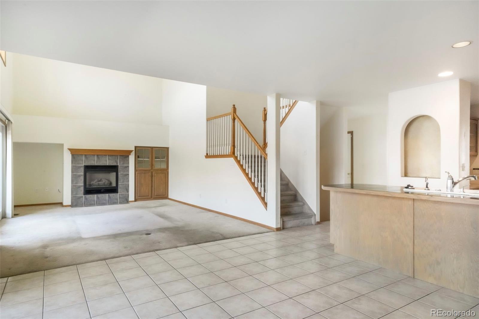 MLS Image #4 for 174  luxury lane,colorado springs, Colorado