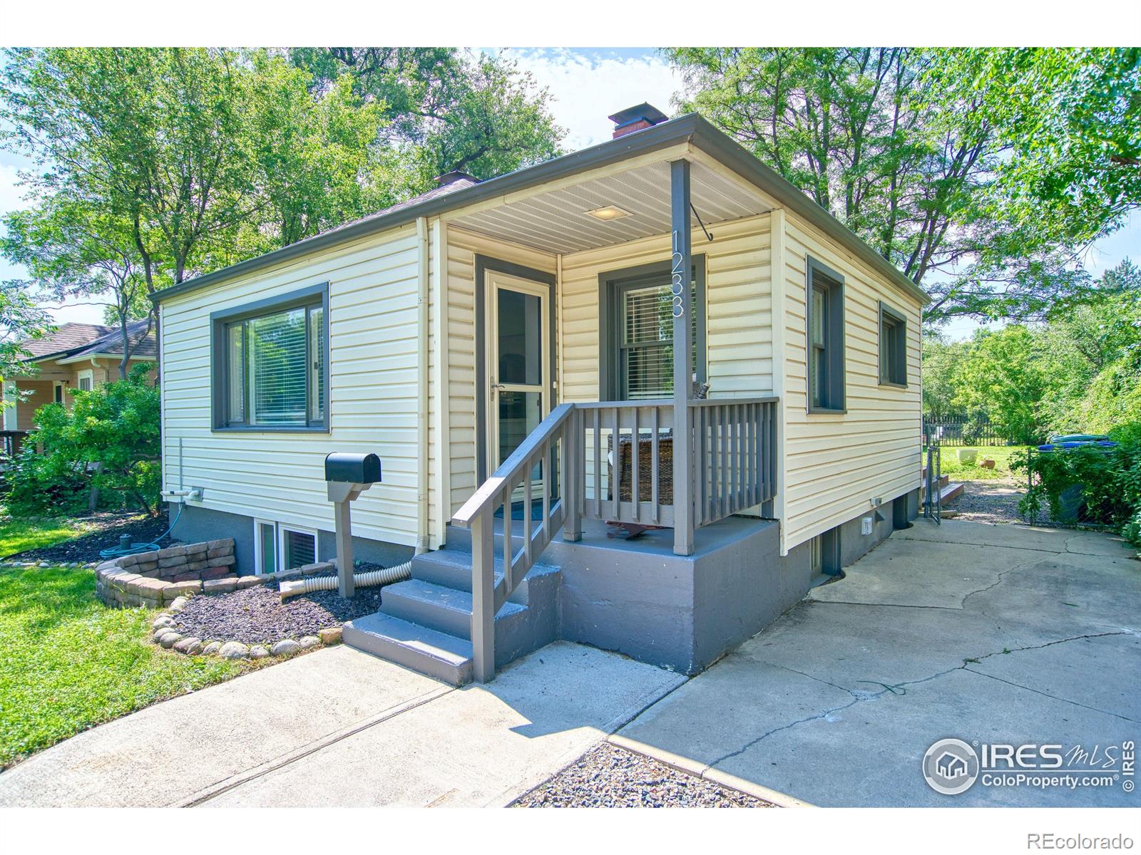 CMA Image for 1233  Carolina Avenue,Longmont, Colorado