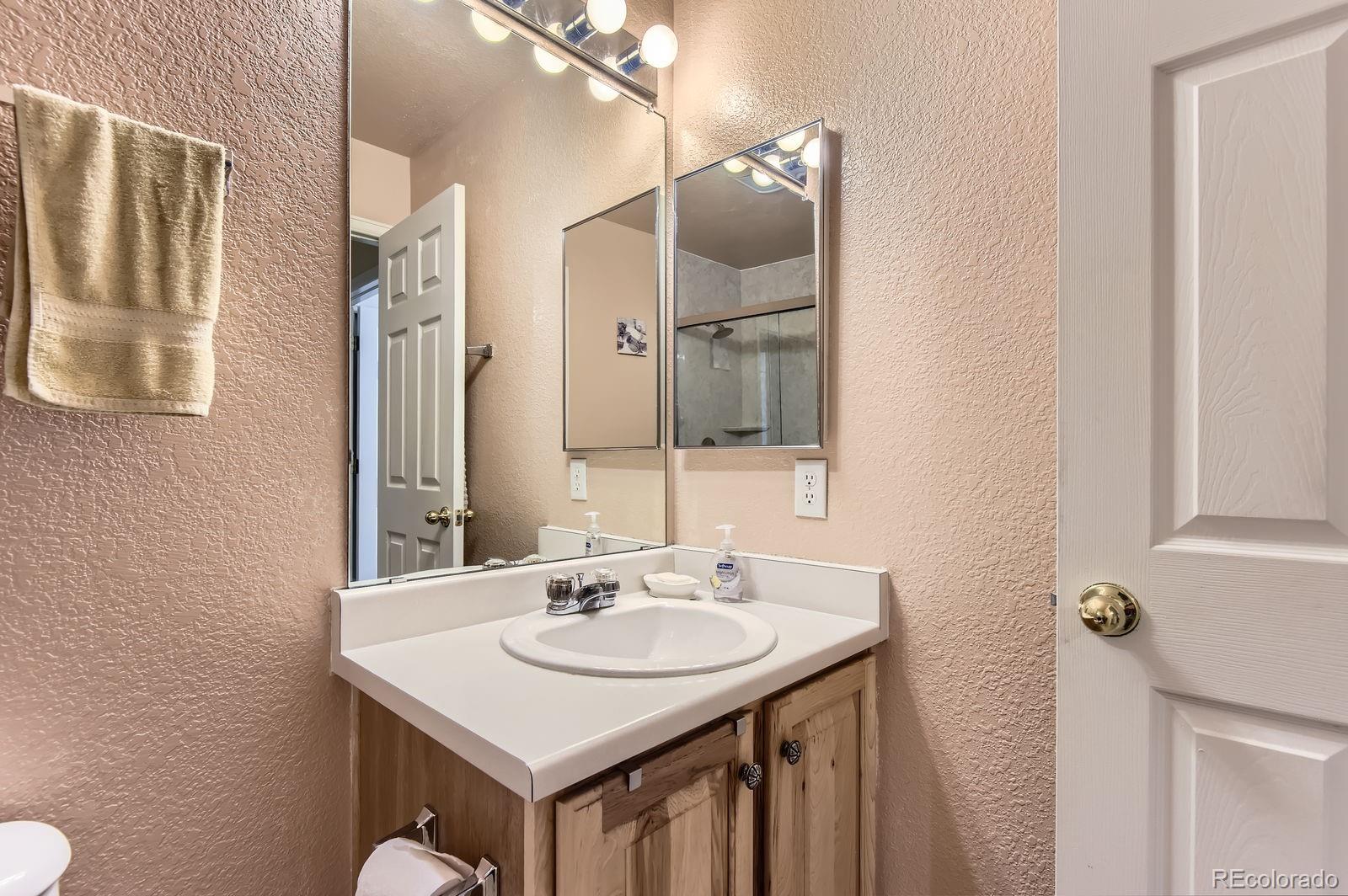 MLS Image #18 for 12835  mayfair way,englewood, Colorado