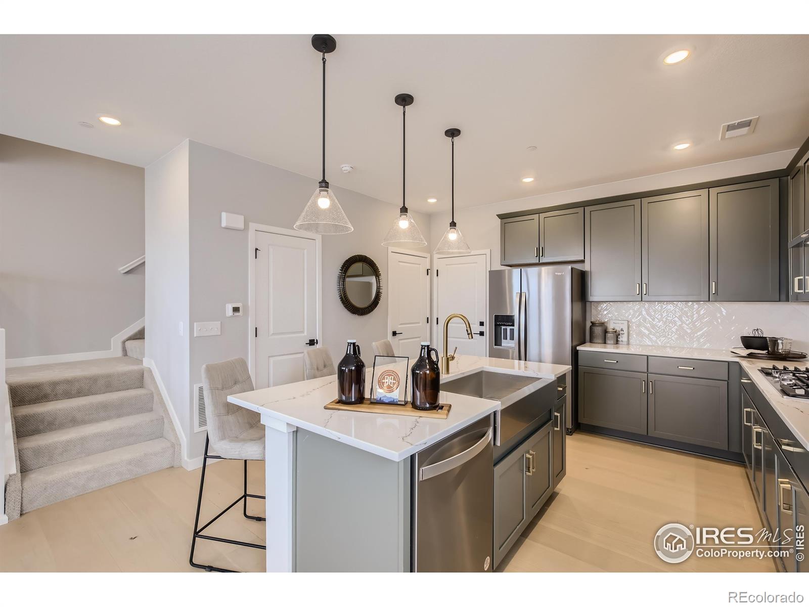 MLS Image #10 for 758  nob hill lane,fort collins, Colorado