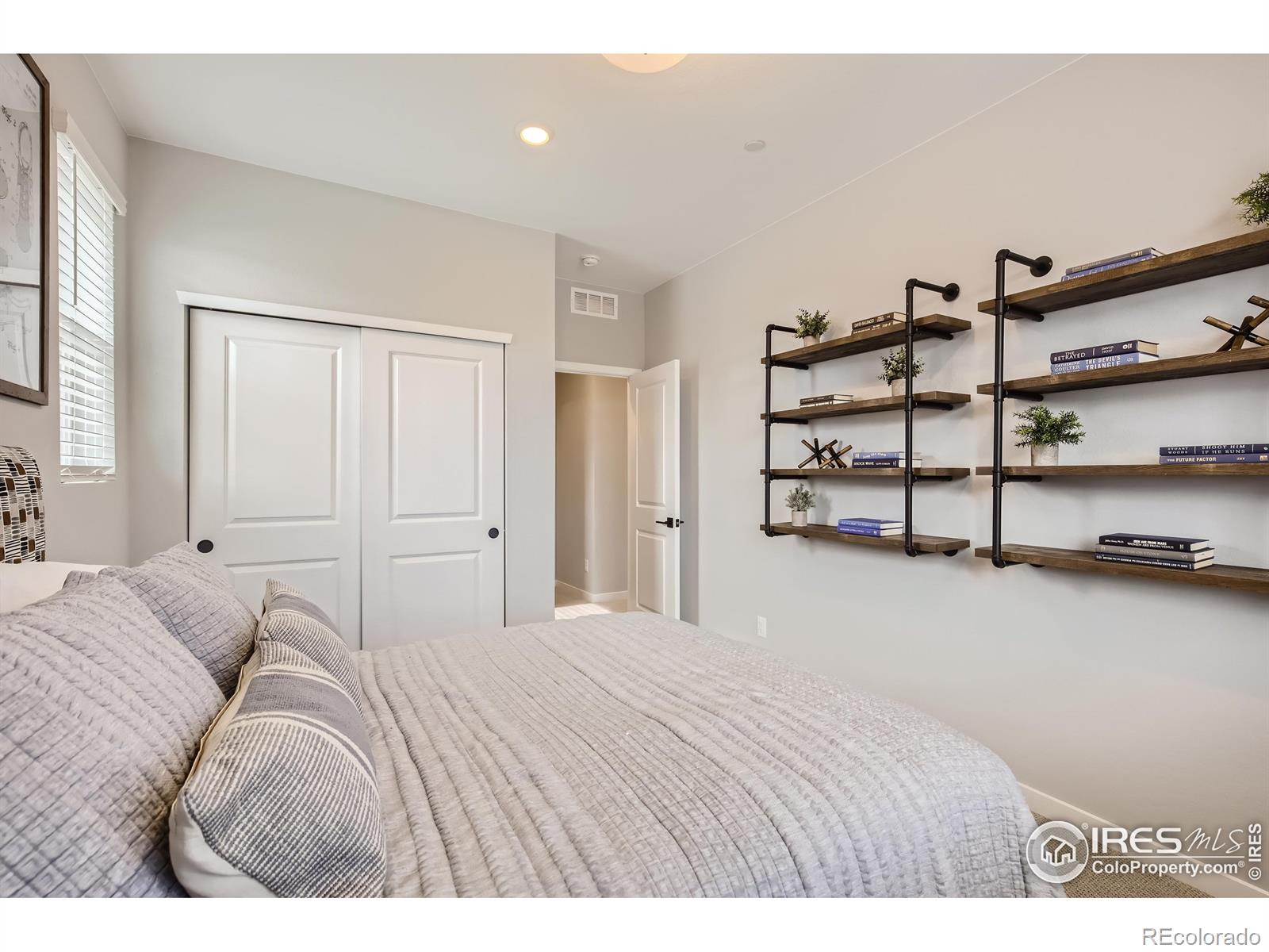 MLS Image #20 for 758  nob hill lane,fort collins, Colorado