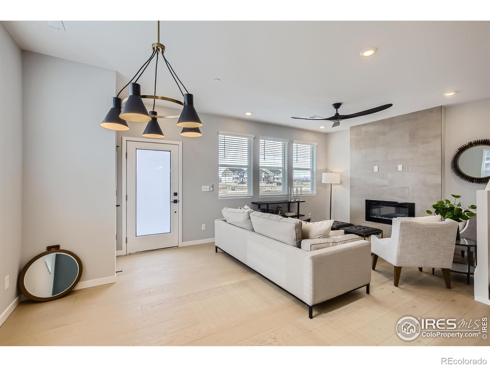 MLS Image #6 for 758  nob hill lane,fort collins, Colorado