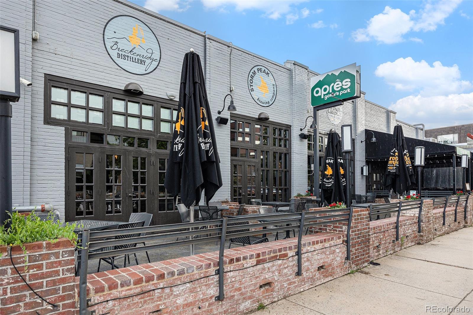 MLS Image #18 for 888 n logan street,denver, Colorado
