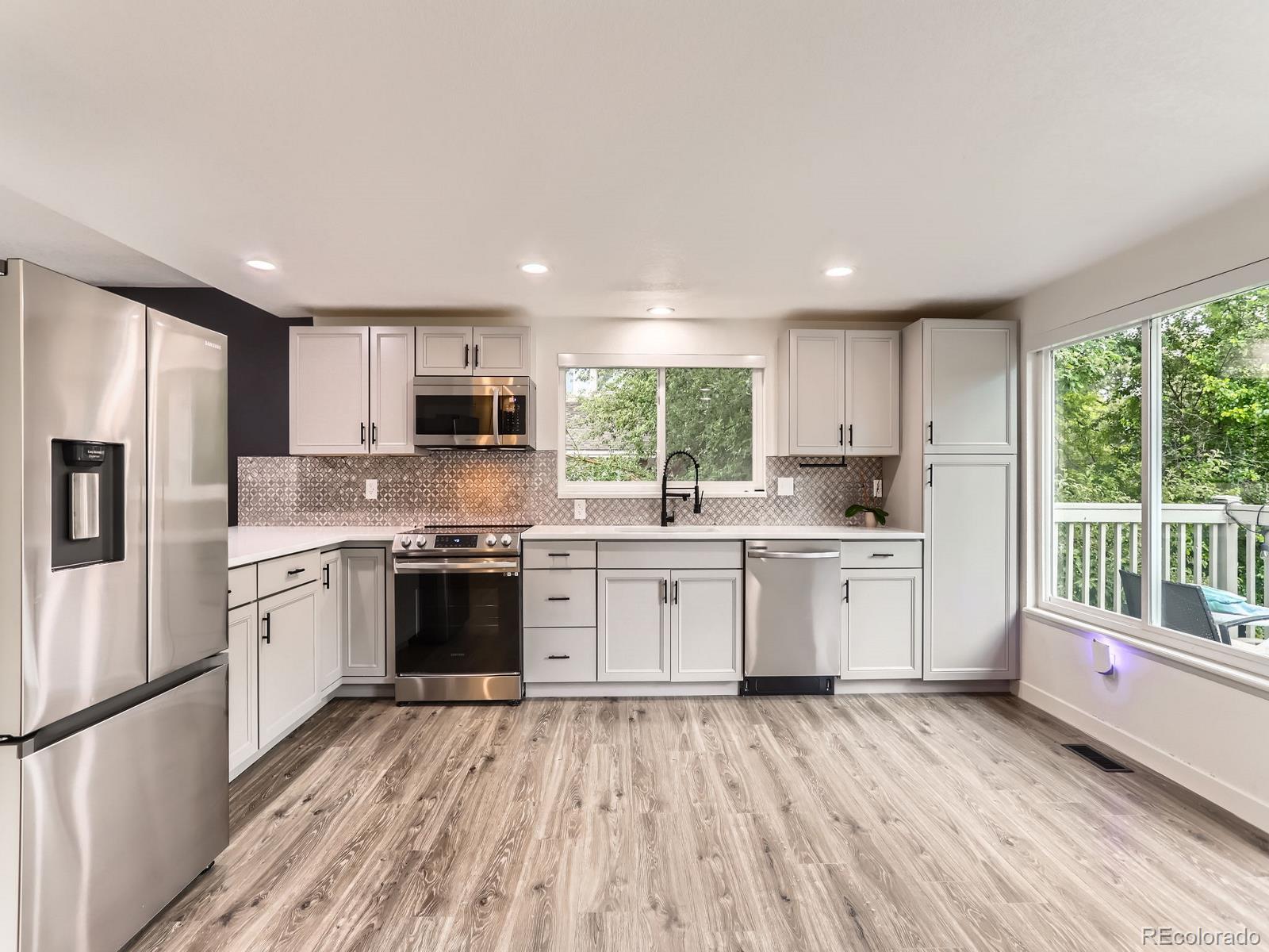MLS Image #5 for 6378 s emporia circle,englewood, Colorado