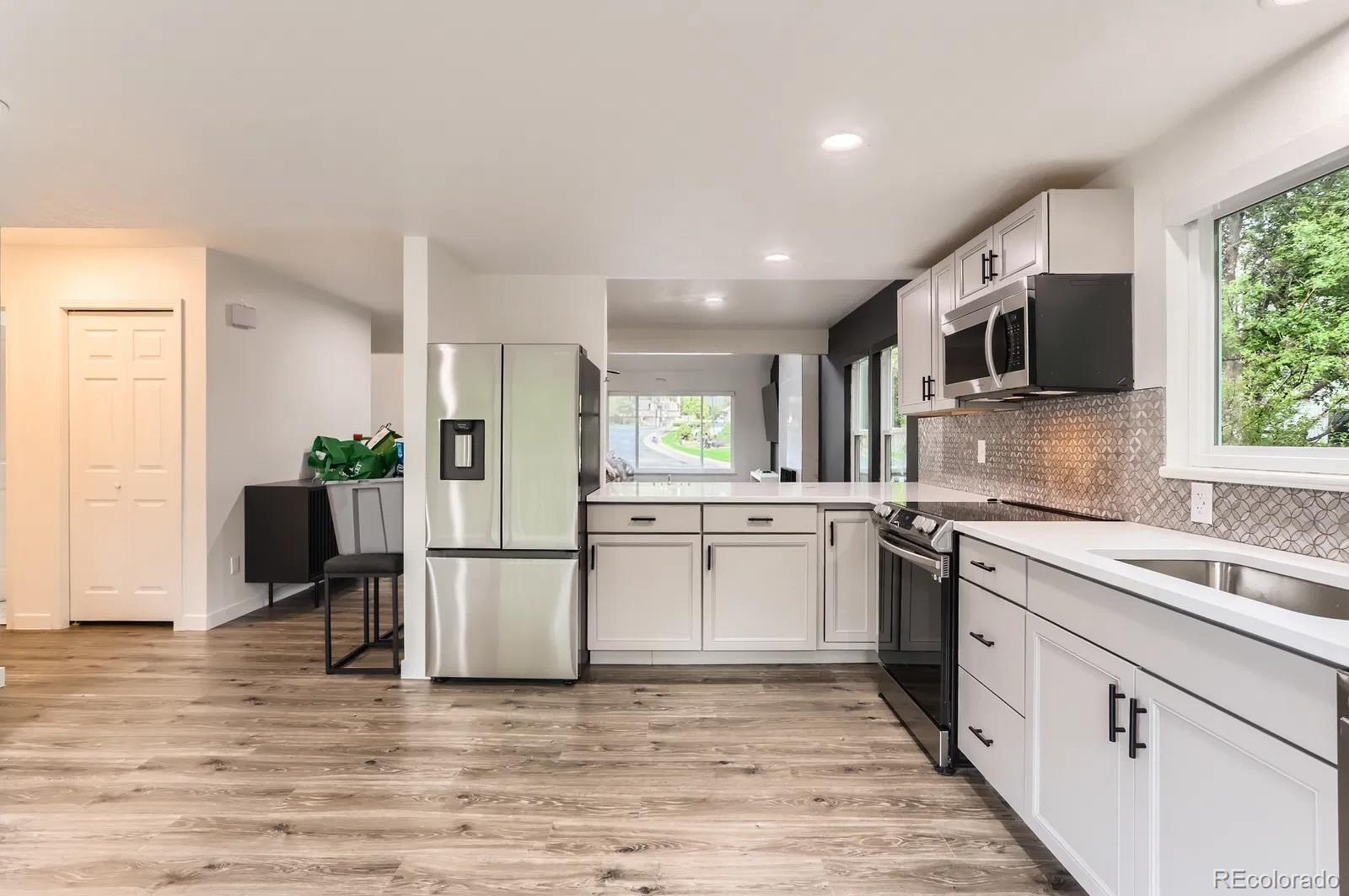 MLS Image #6 for 6378 s emporia circle,englewood, Colorado
