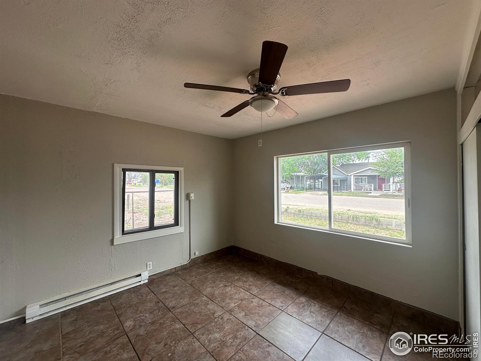 MLS Image #6 for 721  phelps street,sterling, Colorado