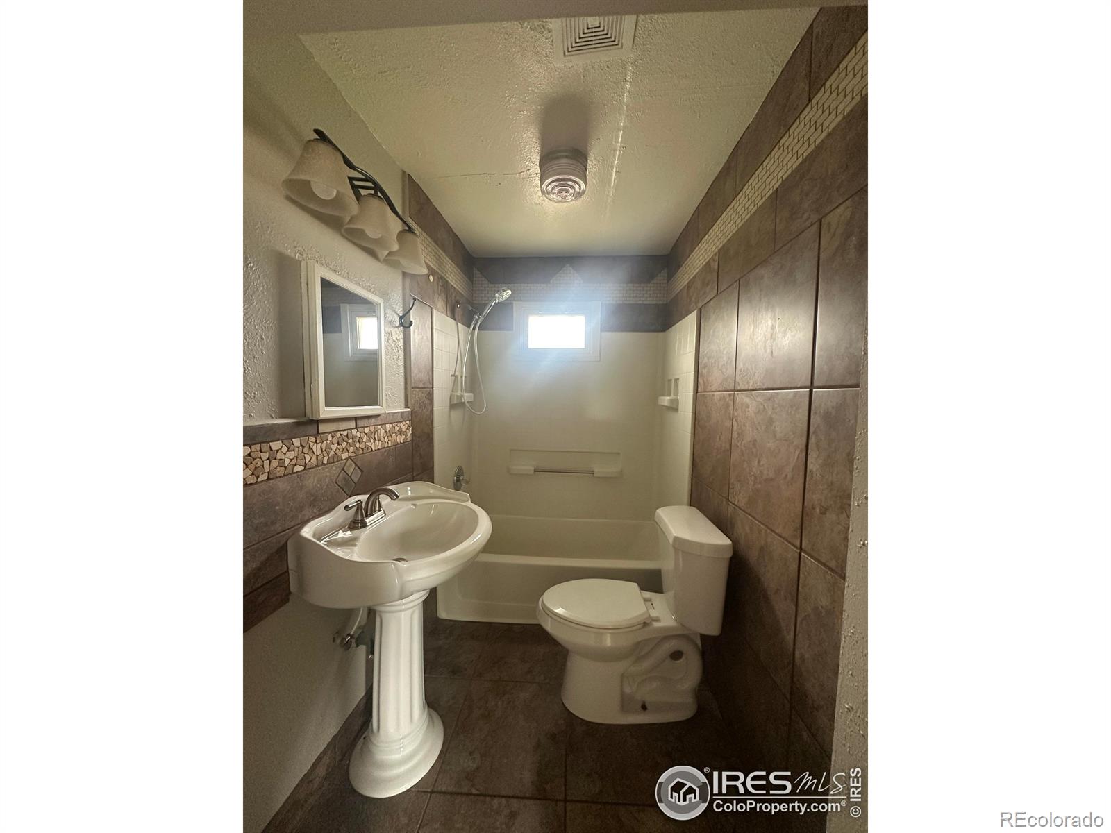 MLS Image #9 for 721  phelps street,sterling, Colorado