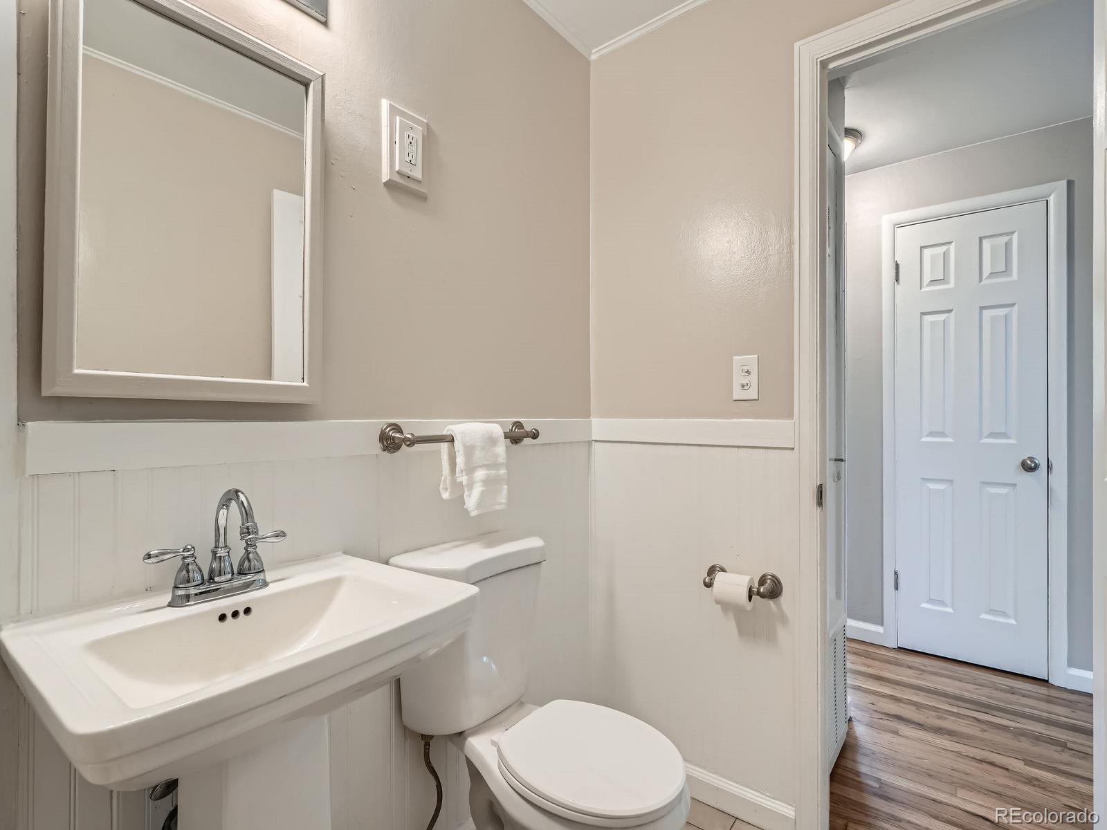 MLS Image #21 for 3750 s galapago street,englewood, Colorado