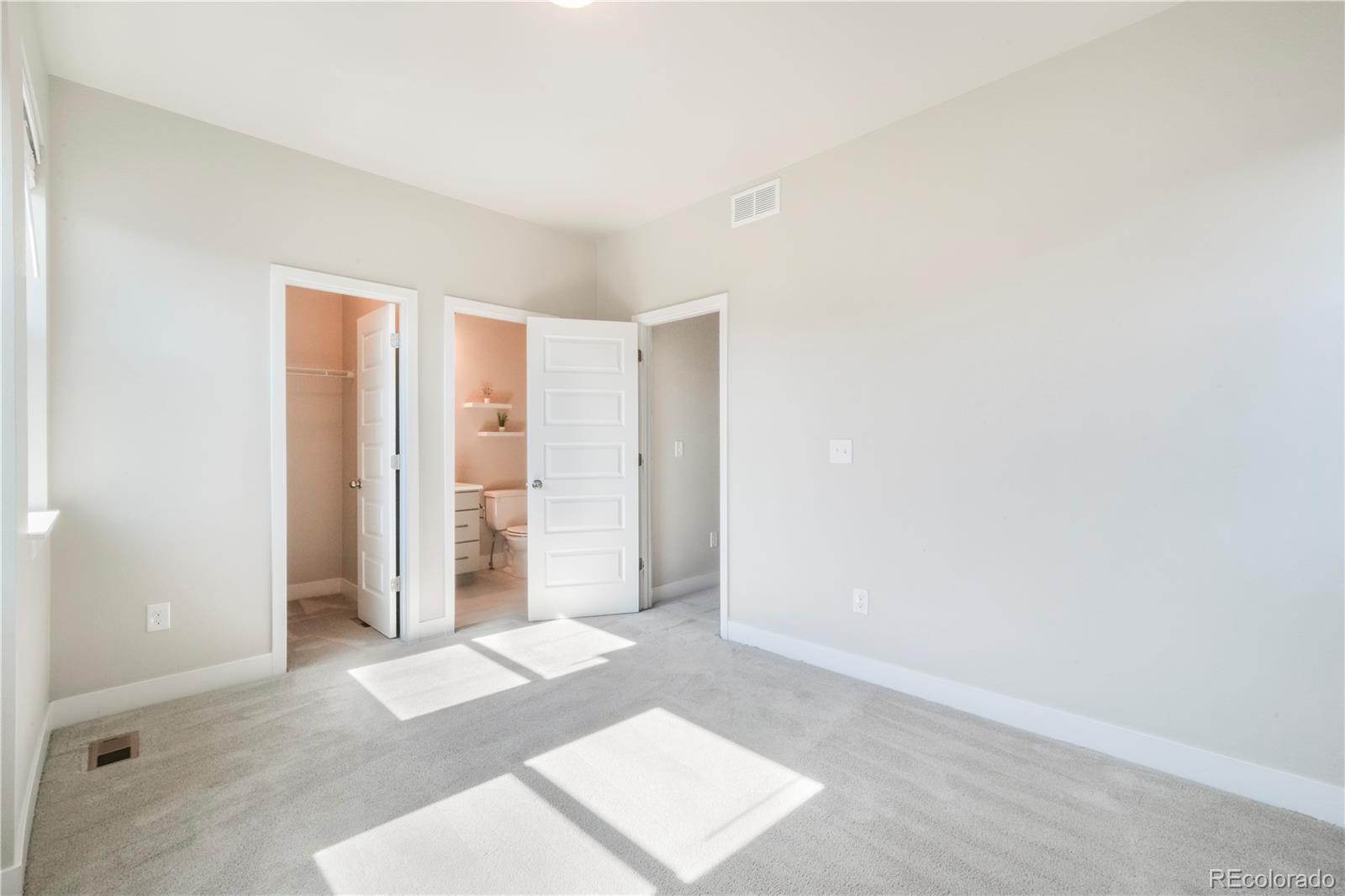 MLS Image #26 for 6940  clay street,denver, Colorado