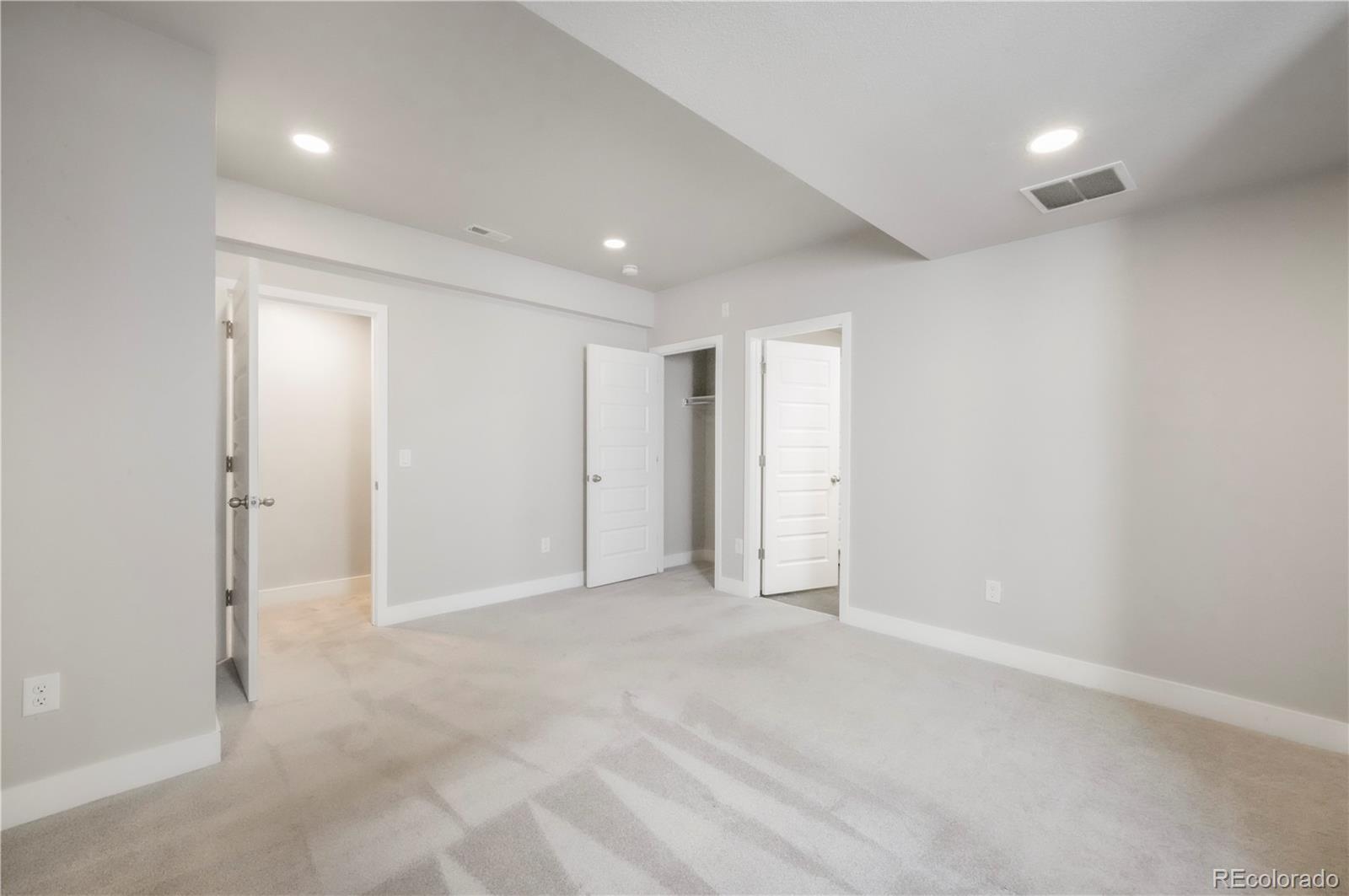 MLS Image #35 for 6940  clay street,denver, Colorado