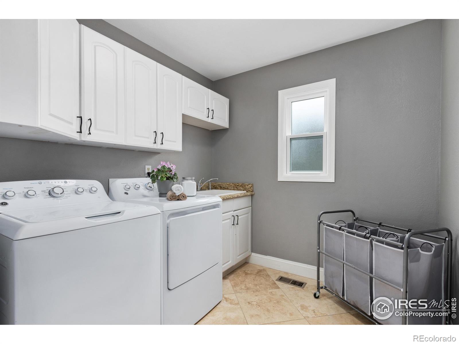 MLS Image #11 for 837  marble drive,fort collins, Colorado