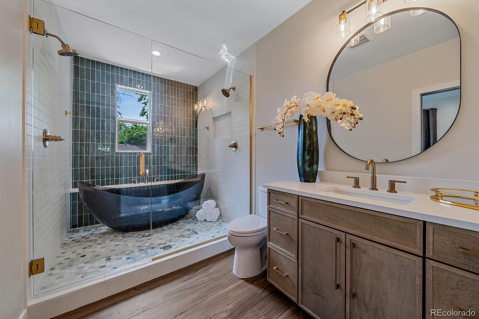 MLS Image #13 for 805  elm street,denver, Colorado