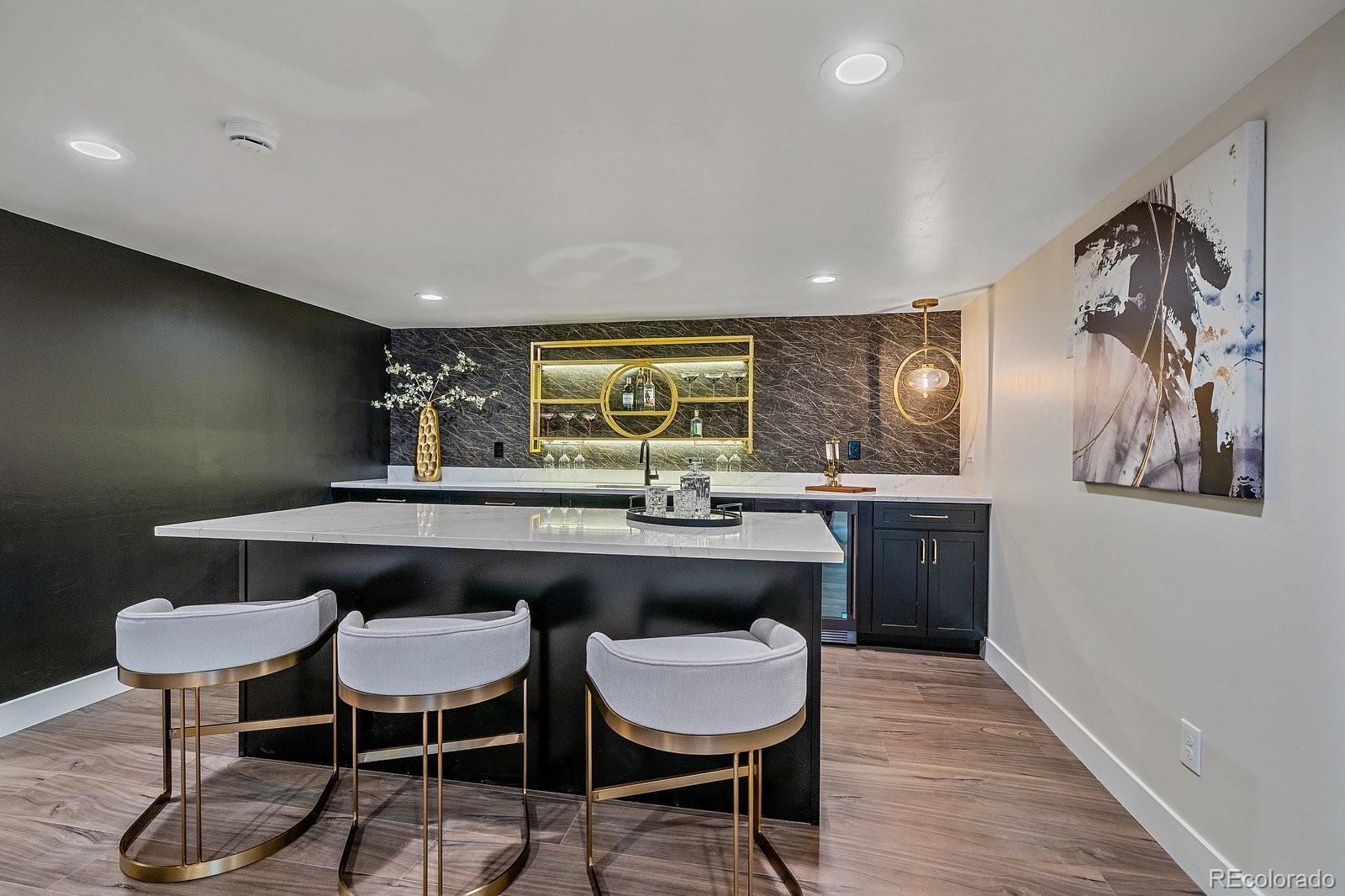 MLS Image #16 for 805  elm street,denver, Colorado