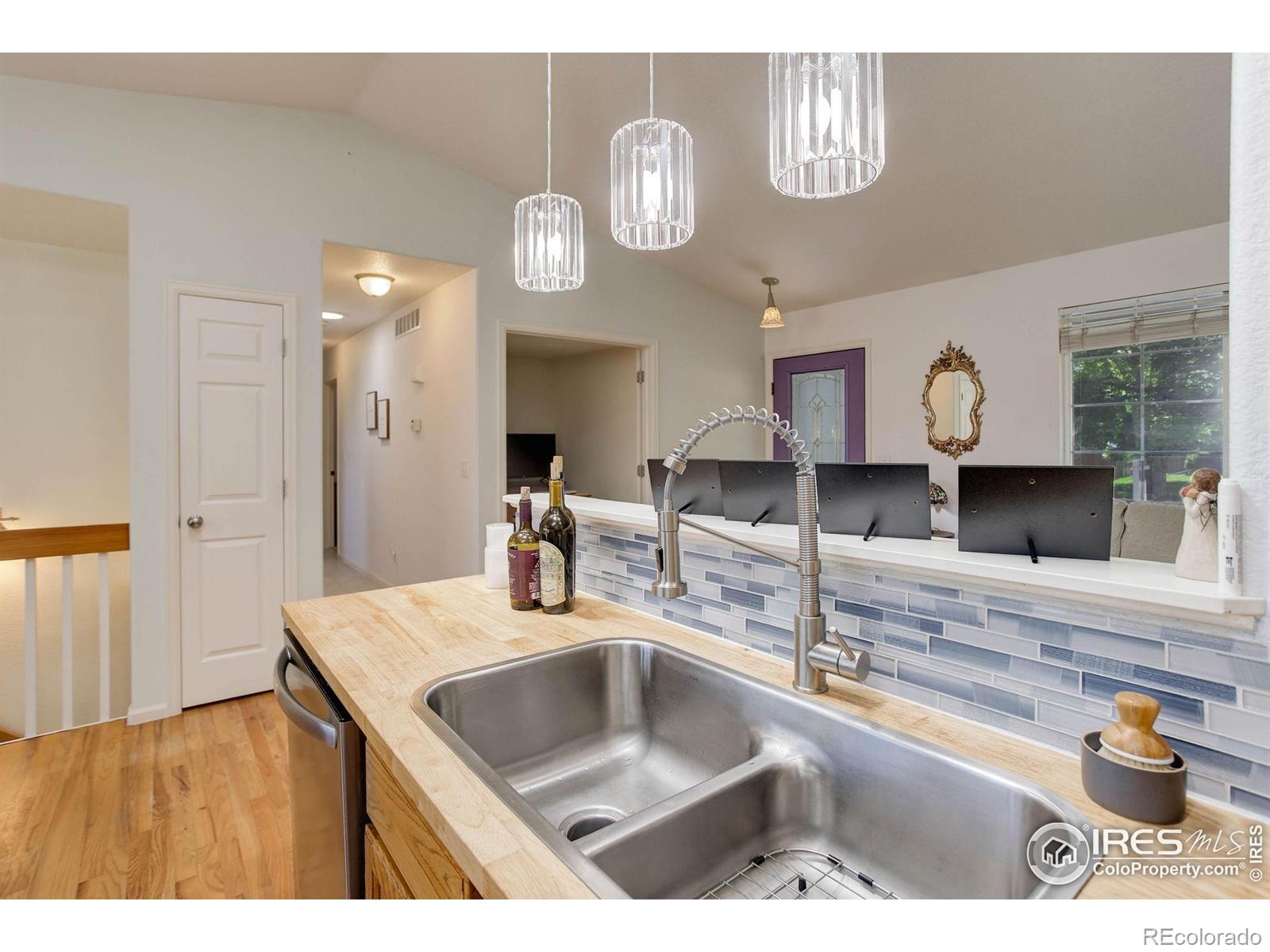 MLS Image #11 for 1673  bain drive,erie, Colorado