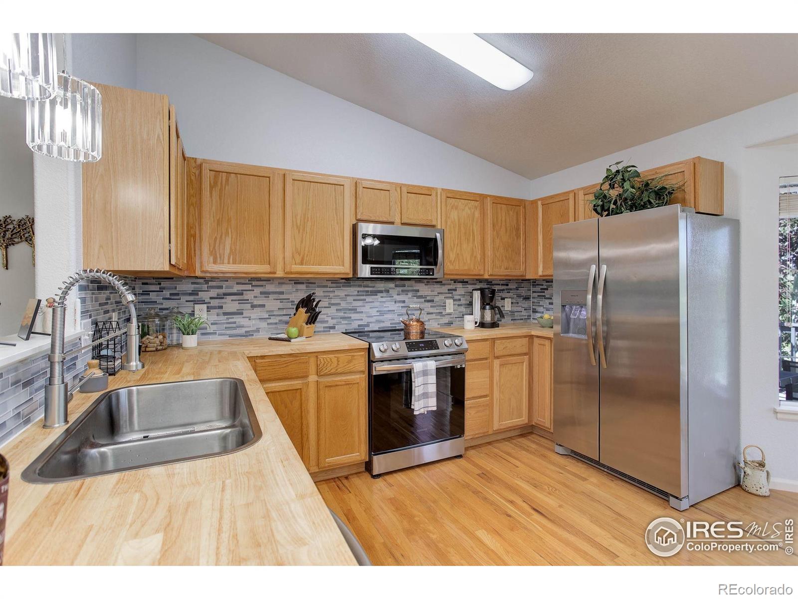 MLS Image #12 for 1673  bain drive,erie, Colorado