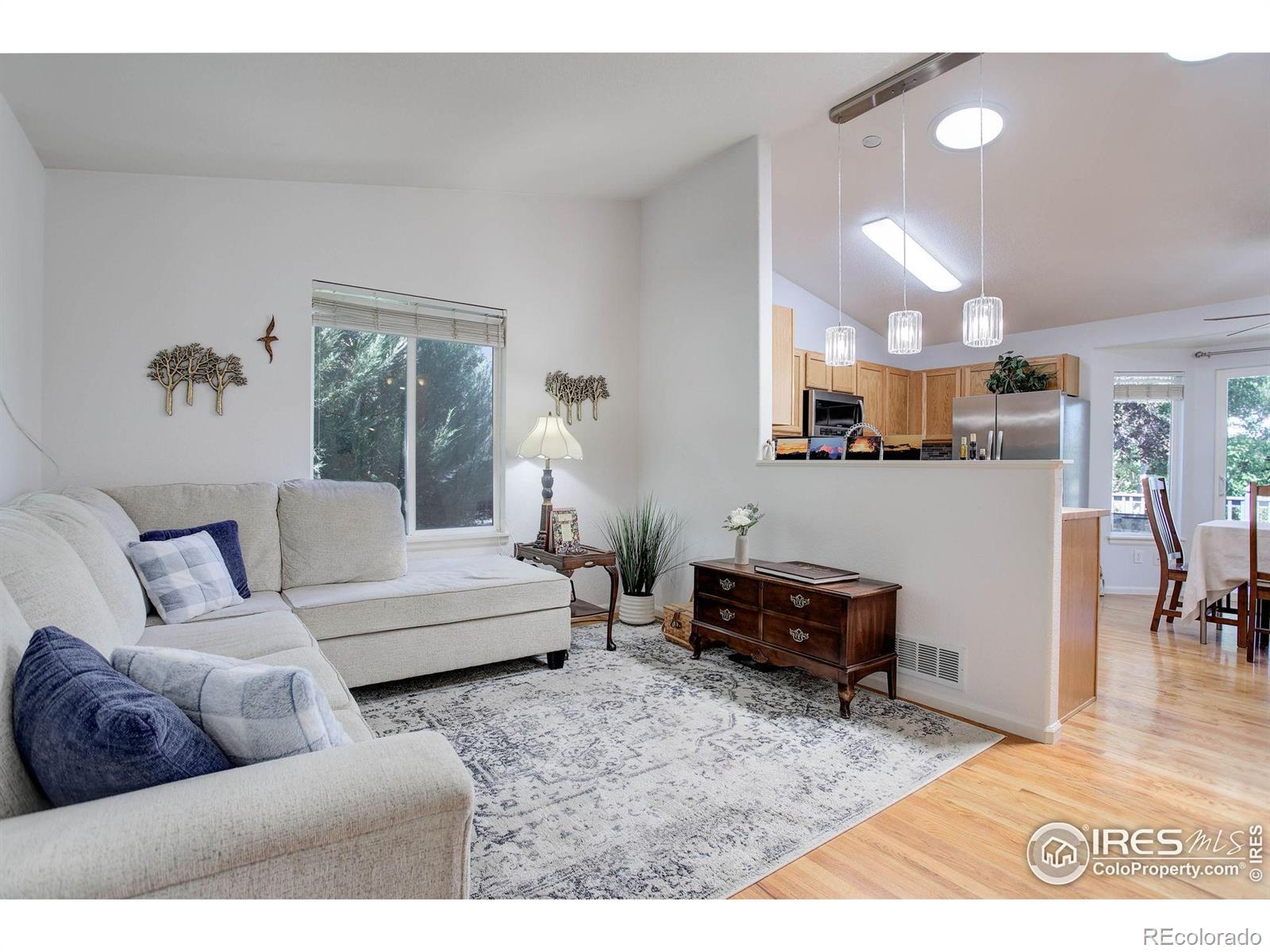 MLS Image #5 for 1673  bain drive,erie, Colorado