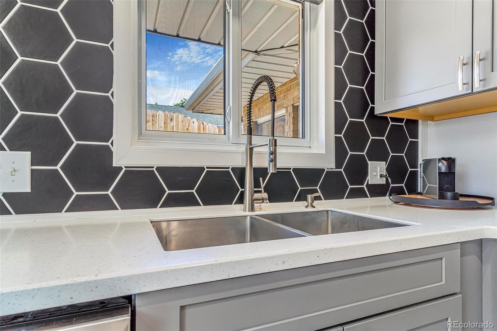 MLS Image #11 for 9580 w 51st avenue,arvada, Colorado