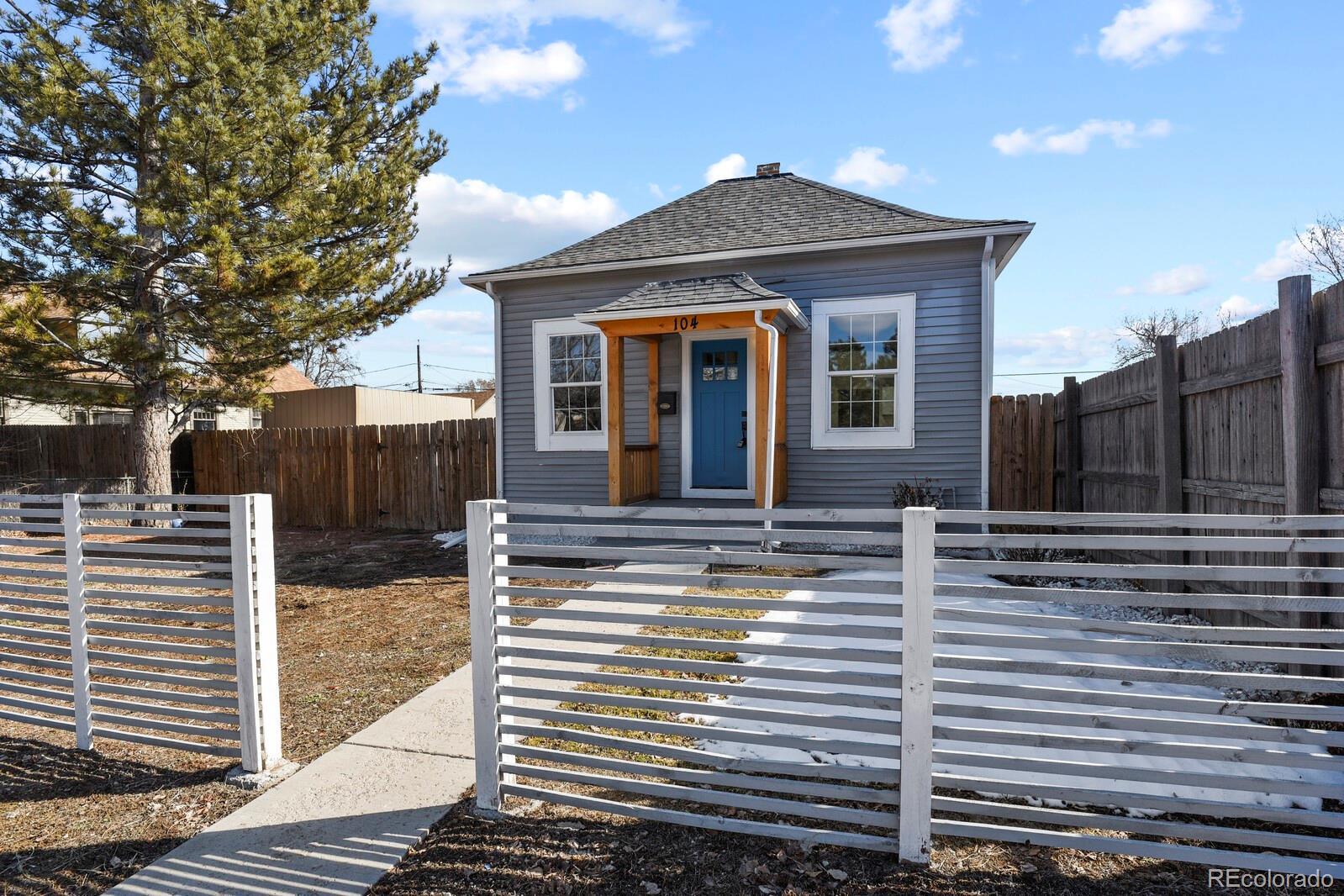 CMA Image for 104  Stuart Street,Denver, Colorado