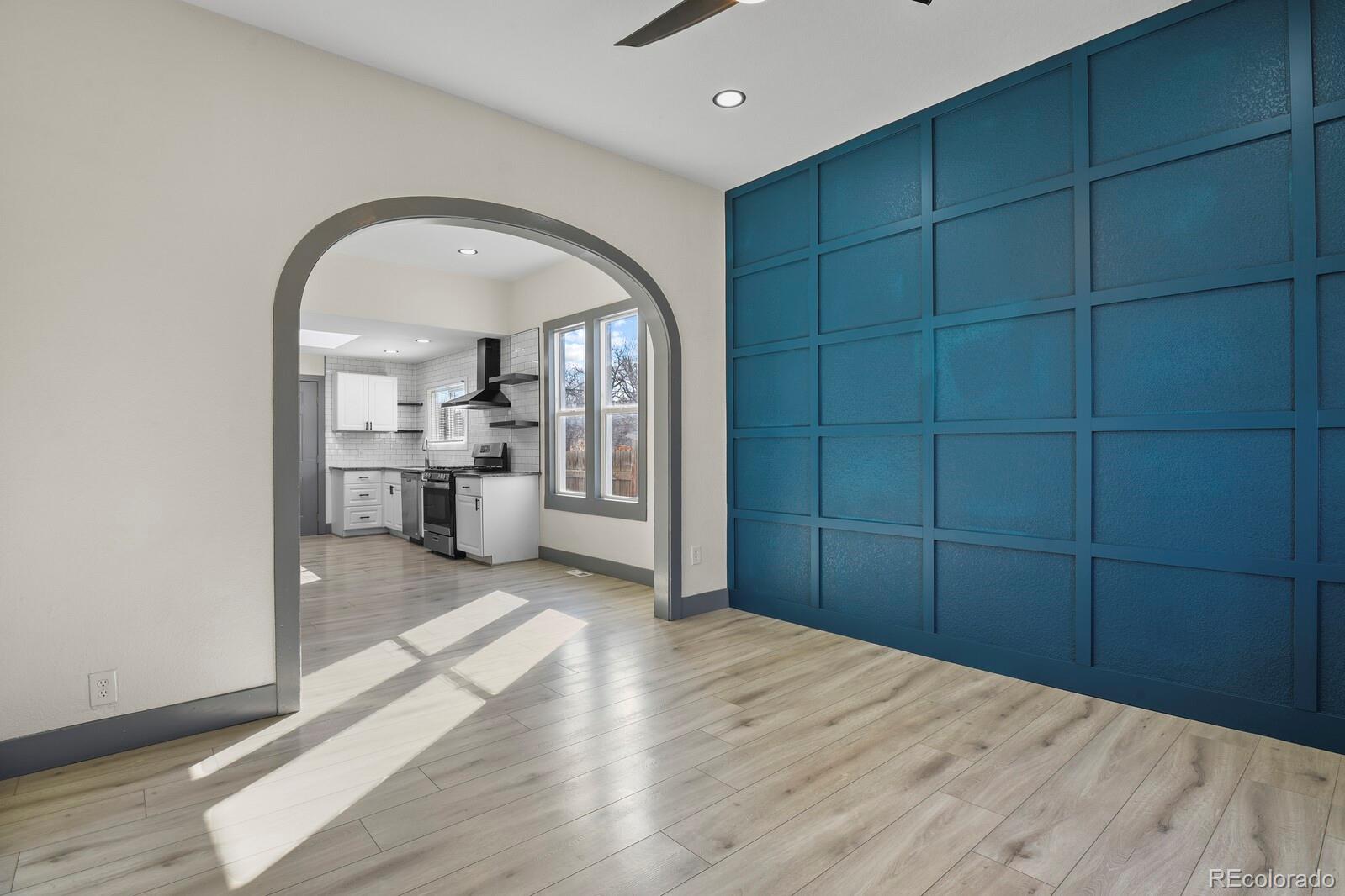 MLS Image #2 for 104  stuart street,denver, Colorado