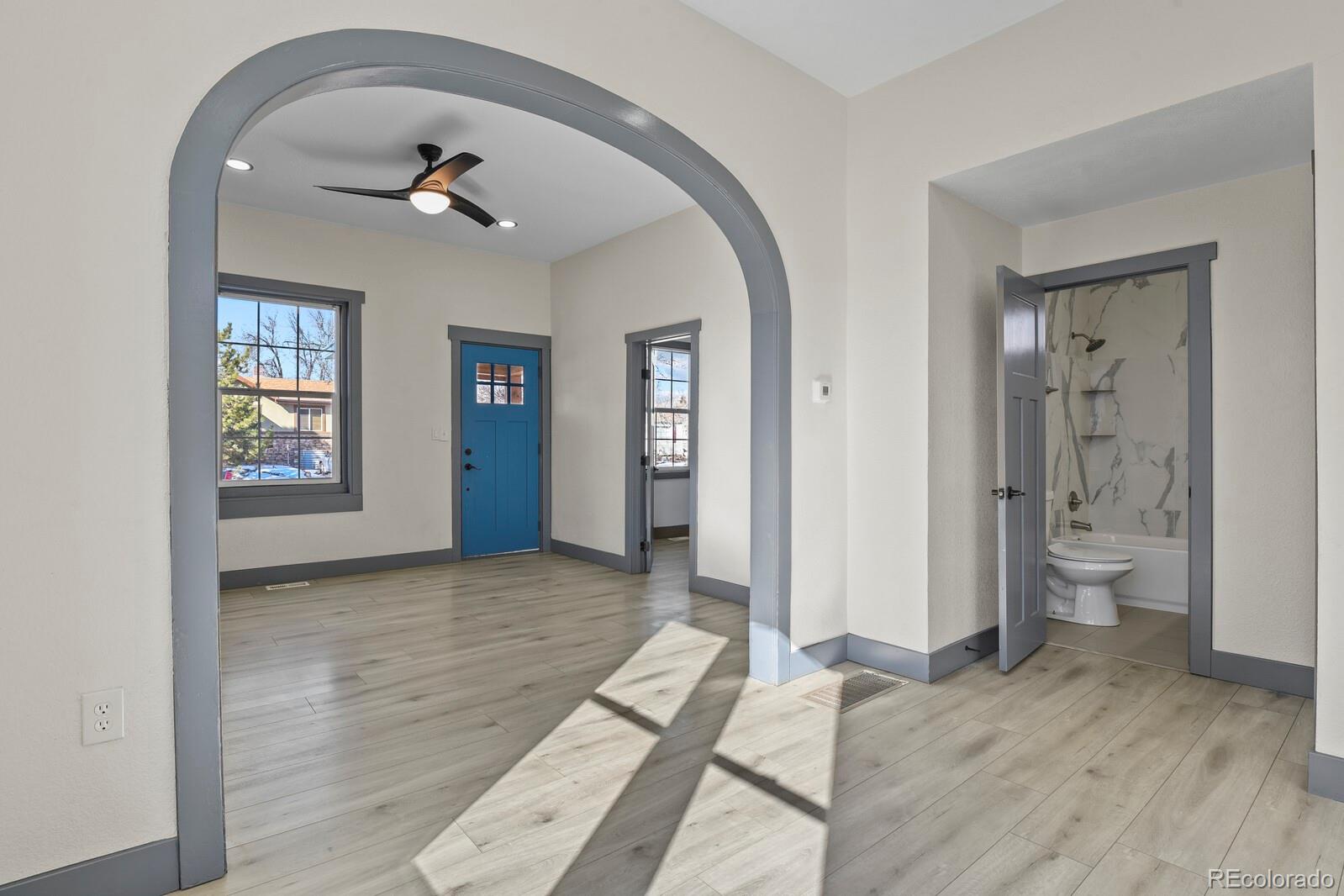 MLS Image #8 for 104  stuart street,denver, Colorado