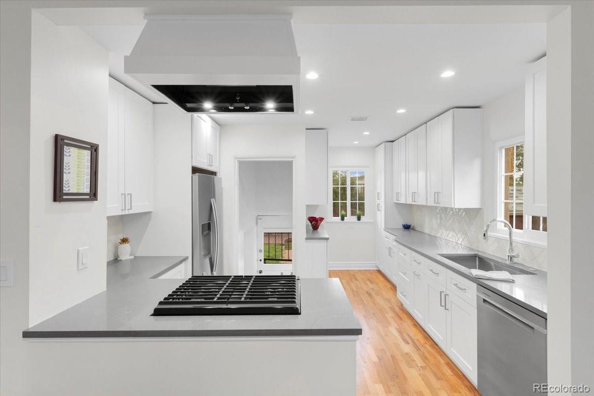 MLS Image #9 for 3739 w 46th avenue,denver, Colorado