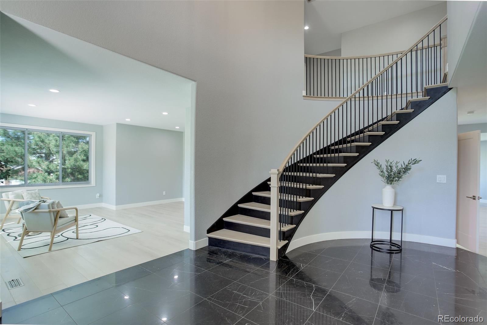 MLS Image #4 for 7400 s genoa circle,centennial, Colorado
