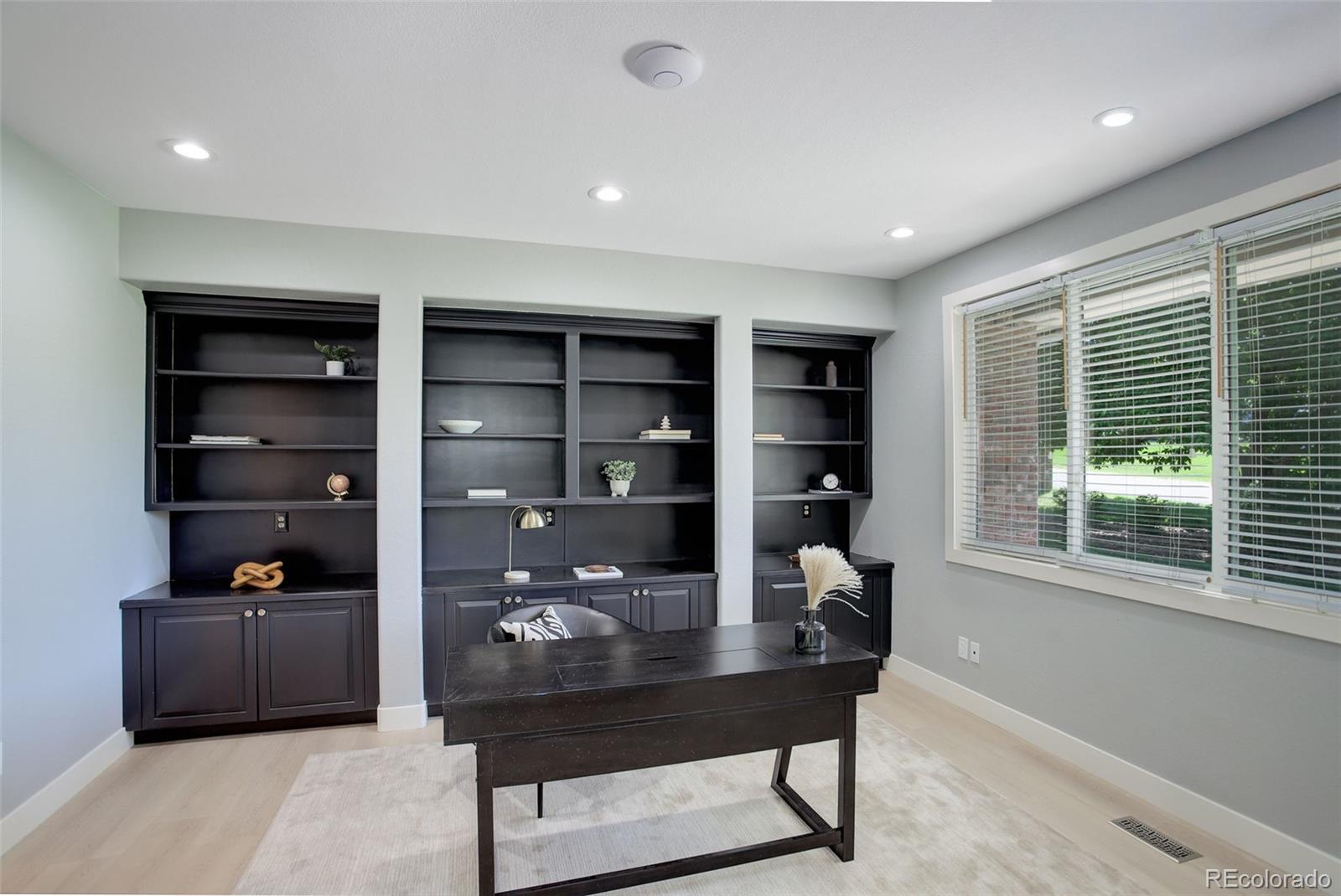 MLS Image #5 for 7400 s genoa circle,centennial, Colorado