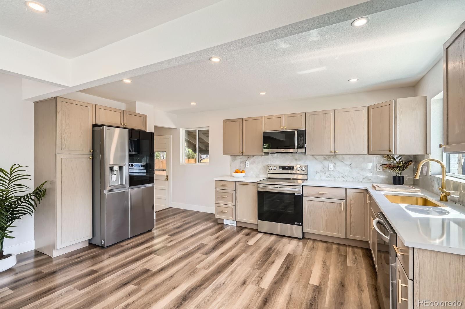 MLS Image #11 for 10472  lincoln court,northglenn, Colorado