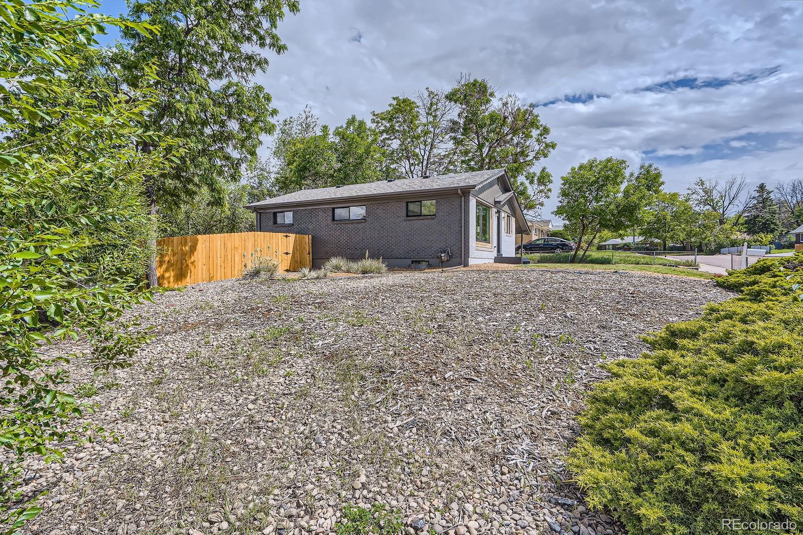 MLS Image #2 for 10472  lincoln court,northglenn, Colorado