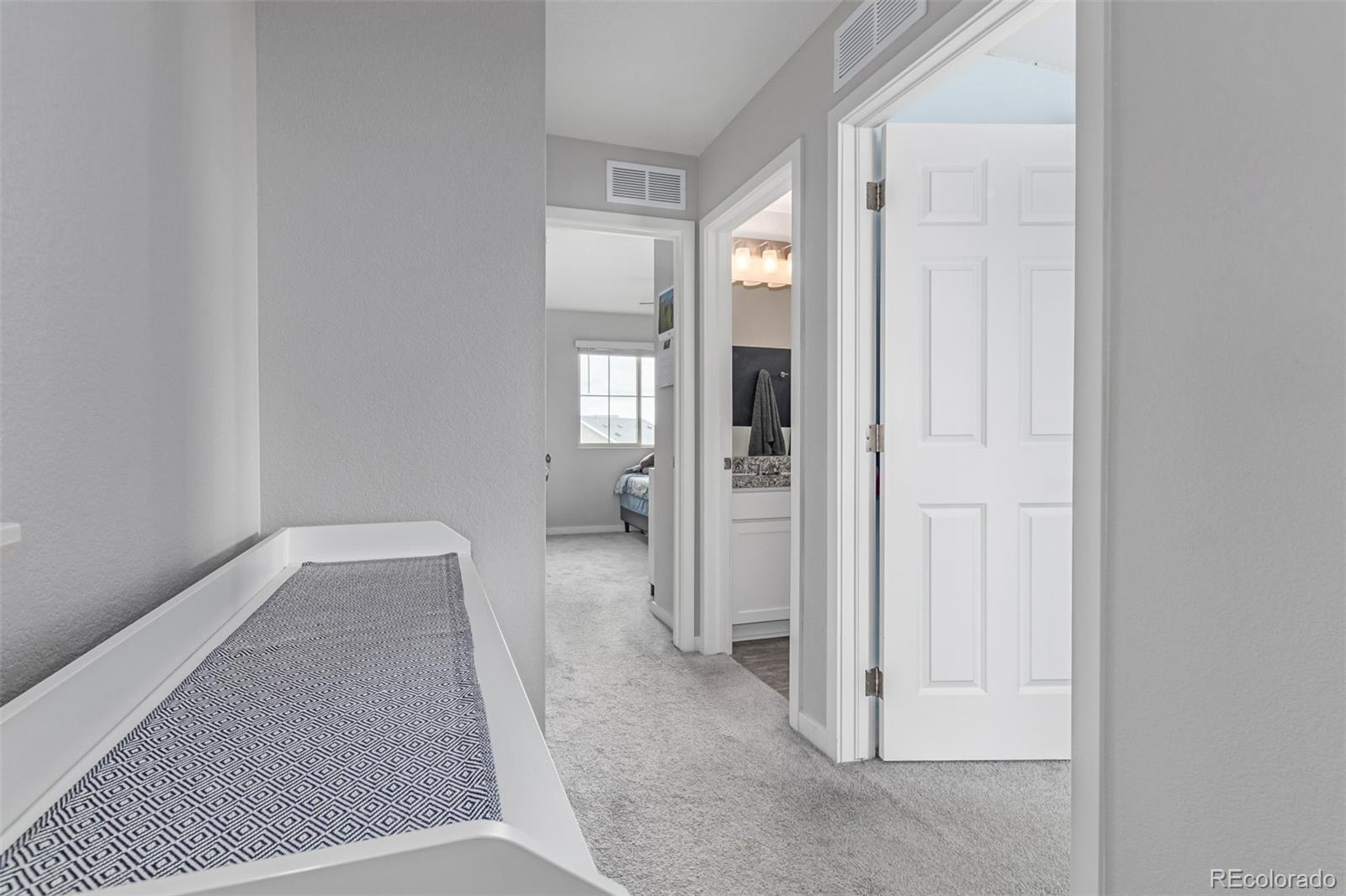 MLS Image #12 for 10102  yampa court,commerce city, Colorado
